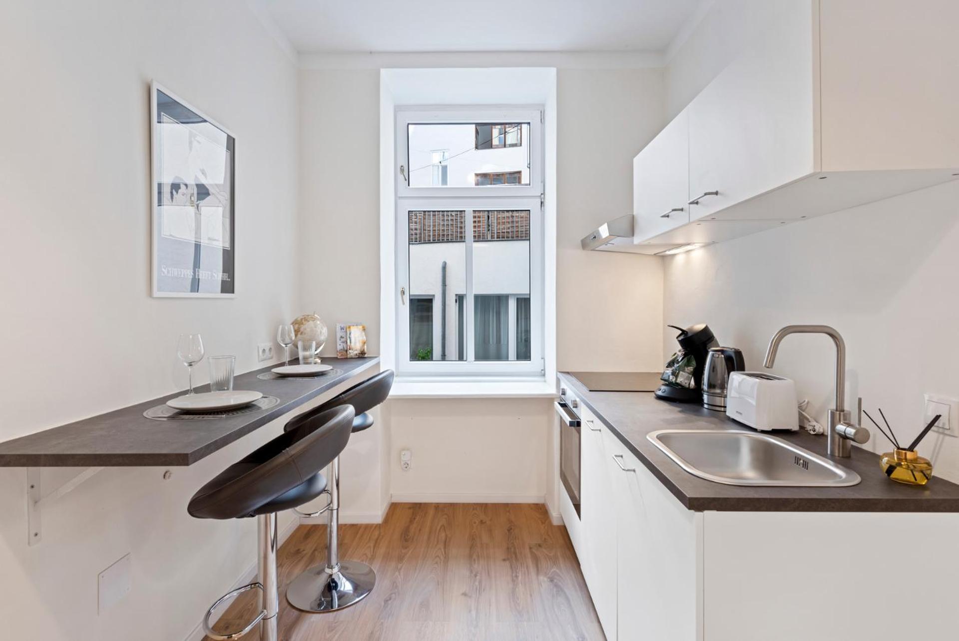 Cozy City Apartment - 15 Min To City-Centre - Contactless 24H Check-In Виена Екстериор снимка