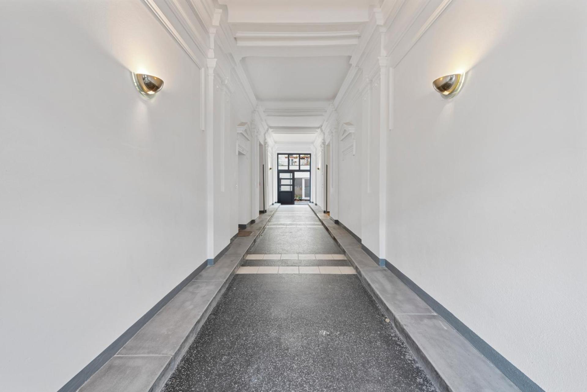 Cozy City Apartment - 15 Min To City-Centre - Contactless 24H Check-In Виена Екстериор снимка
