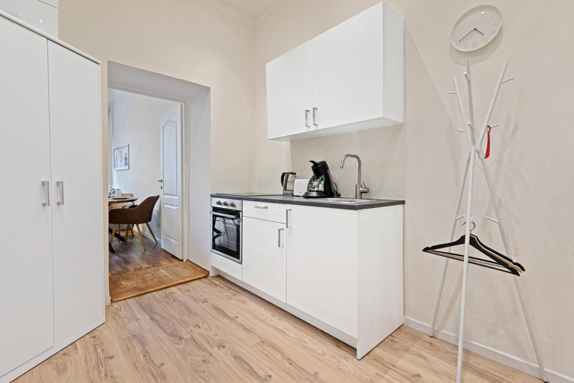 Cozy City Apartment - 15 Min To City-Centre - Contactless 24H Check-In Виена Екстериор снимка